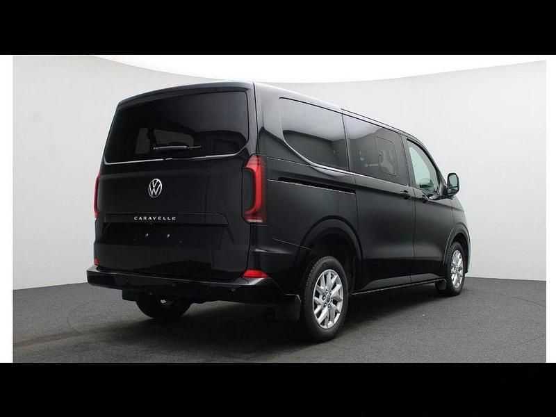Gebraucht VW T7 Style 150 PS (110 kW) 2025 Schwarz Van