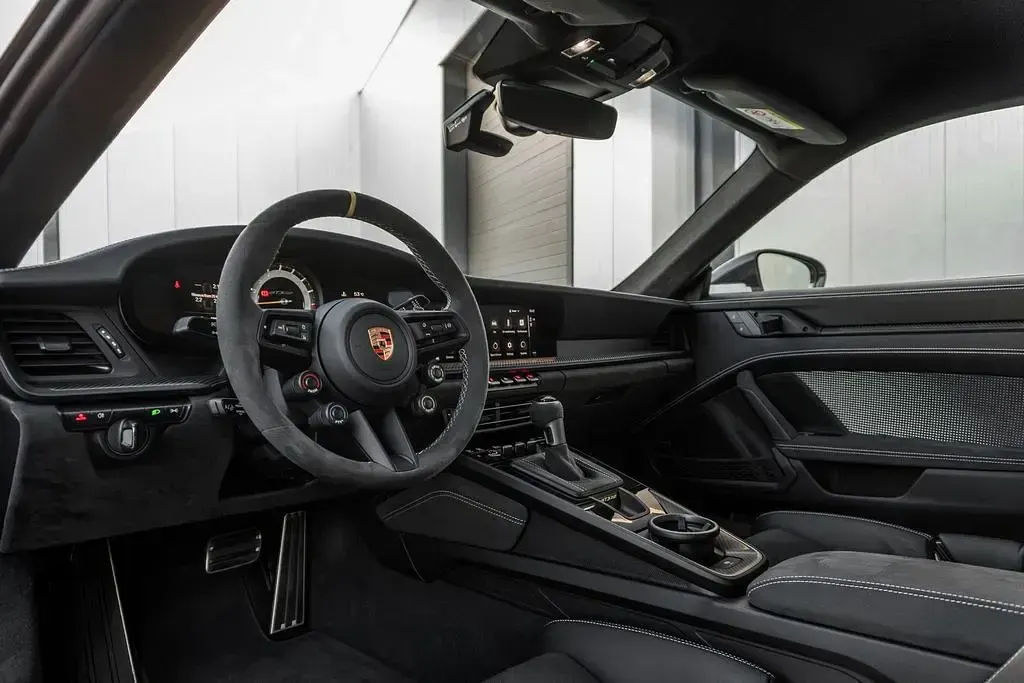Gebraucht Porsche 911 GT3 RS 525 PS (386 kW) 2023 Weiß Coupé