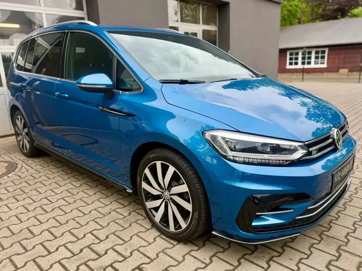 Gebraucht VW Touran R-line 190 PS (139 kW) 2017 Blau Van / Kleinbus