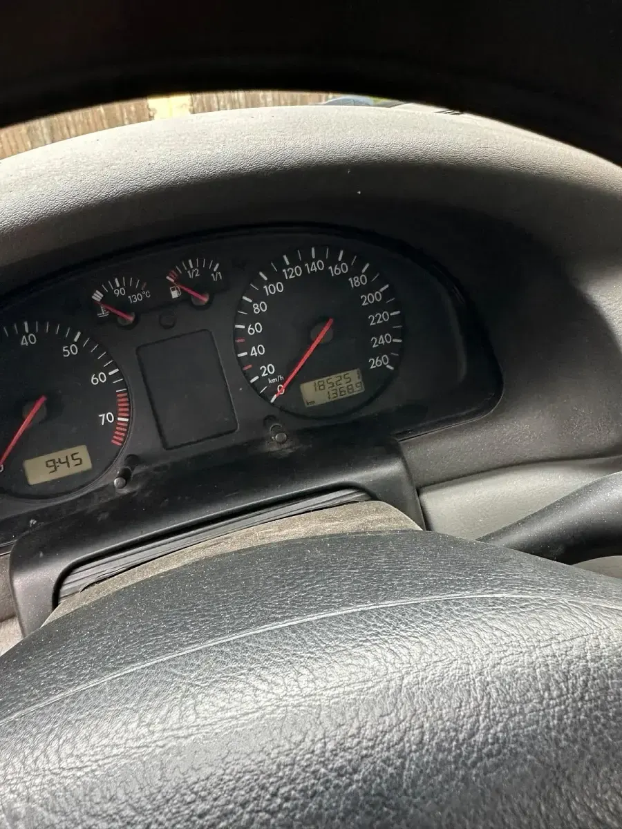 Używany VW Passat 101 KM (74 kW) 1998 Szary Kombi
