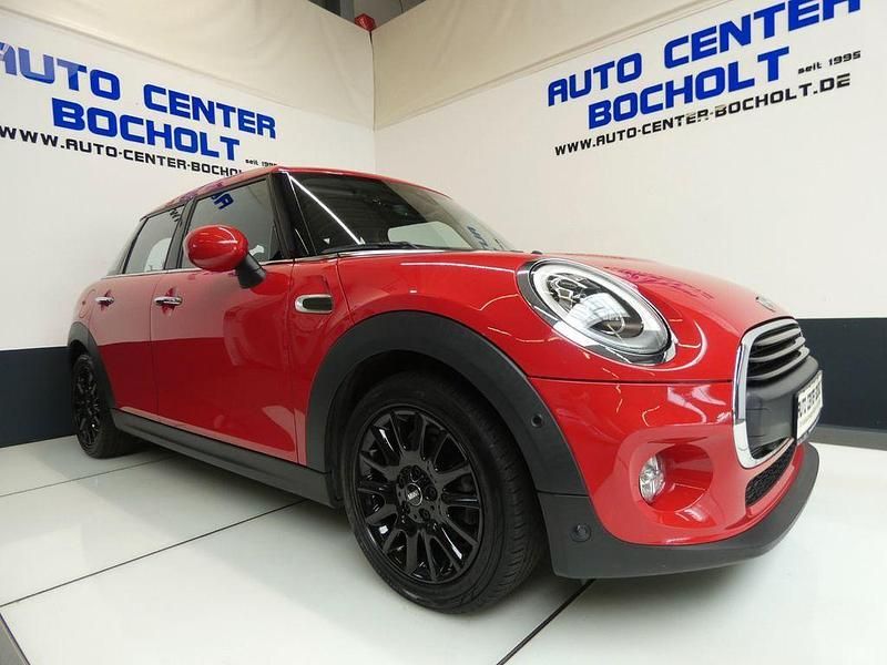 Gebraucht Mini ONE Chili 102 PS (75 kW) 2017 Rot Kleinwagen