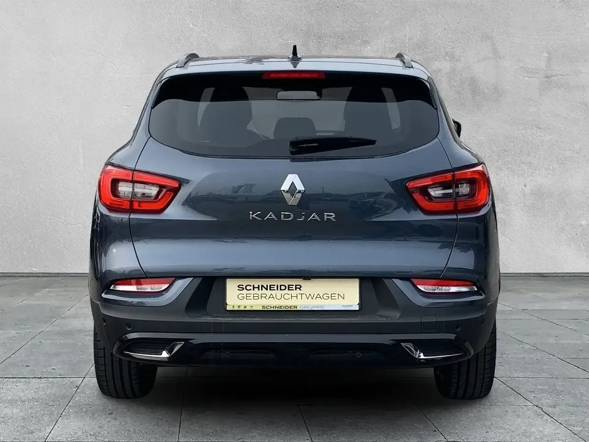 Gebraucht Renault Kadjar Black Edition 140 PS (102 kW) 2021 Grau SUV