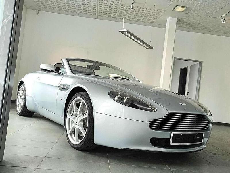 Gebraucht Aston Martin V8 385 PS (283 kW) 2008 Silber Coupé