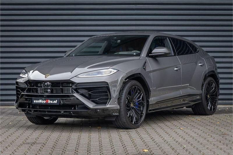 Grau Gebraucht 2025 Lamborghini Urus SUV | 356.950 € (Guter Preis) - Bild 1/4