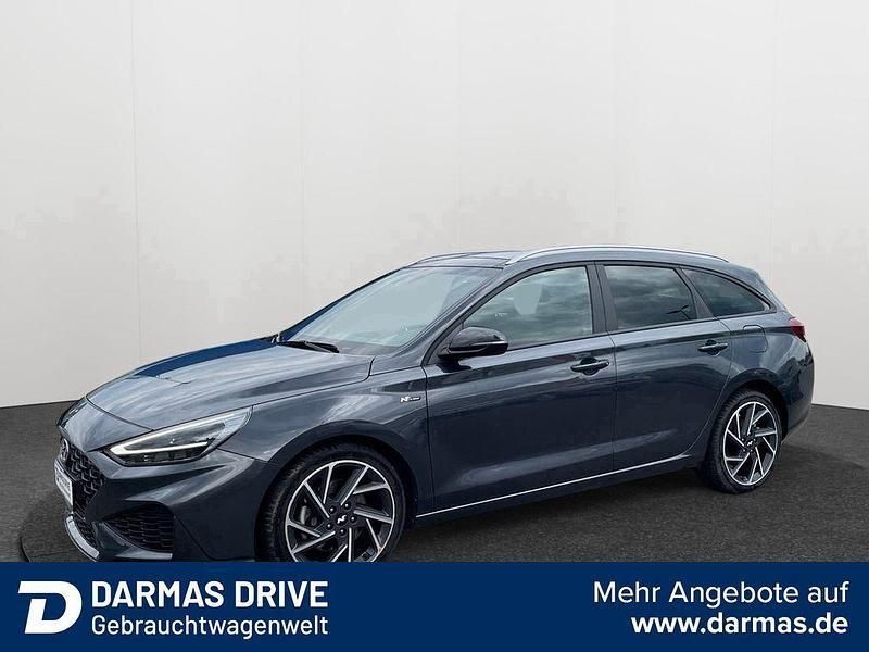 Grau Gebraucht 2023 Hyundai i30 N Line Limousine | 22.490 € (Superpreis) - Bild 1/4