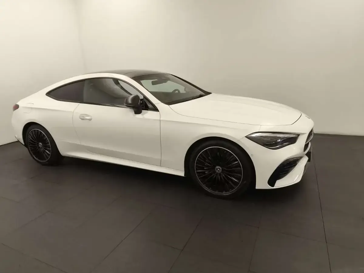 Gebraucht Mercedes CLE200 Advanced Plus 204 PS (150 kW) 2025 Unilack polarweiß Coupé