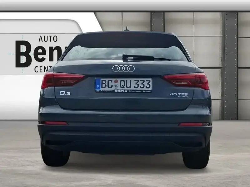Gebraucht Audi Q3 Ambiente 190 PS (139 kW) 2022 Grau SUV
