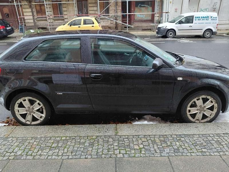 Gebraucht Audi A3 Attraction 102 PS (75 kW) 2006 Schwarz Limousine