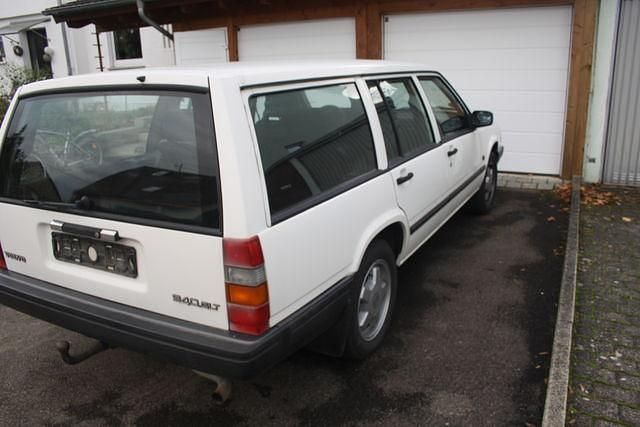 Gebraucht Volvo 945 155 PS (114 kW) 1990 Weiß Kombi