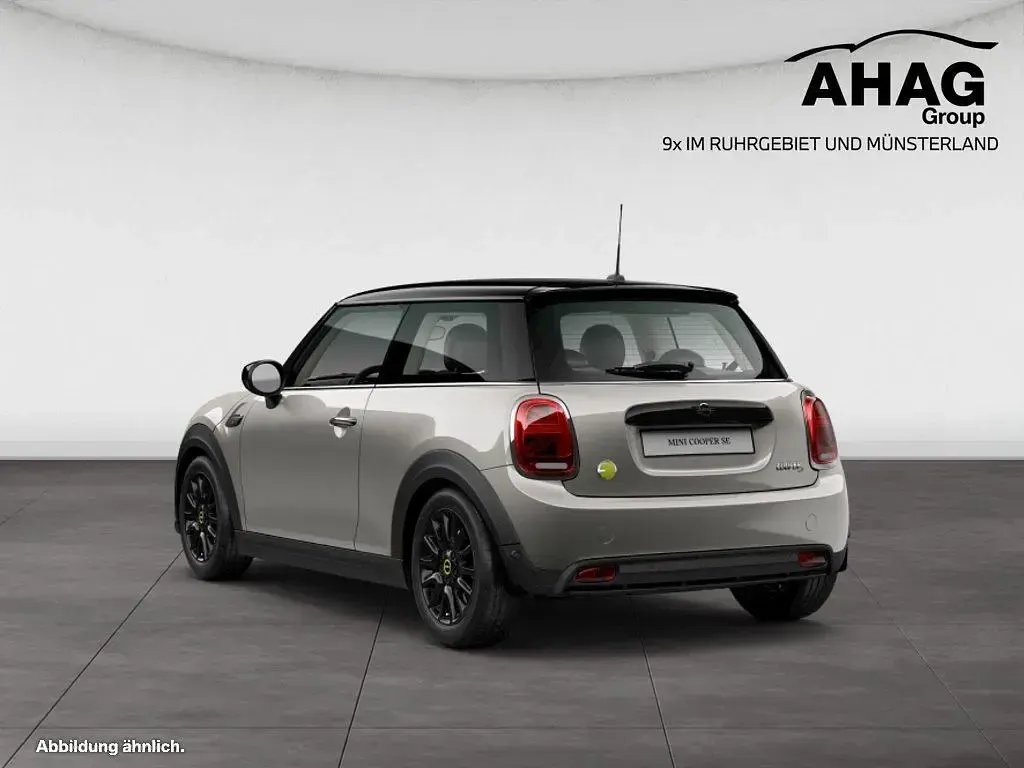 Gebraucht Mini Cooper SE 135 kW (184 PS) 2023 Silber Kleinwagen
