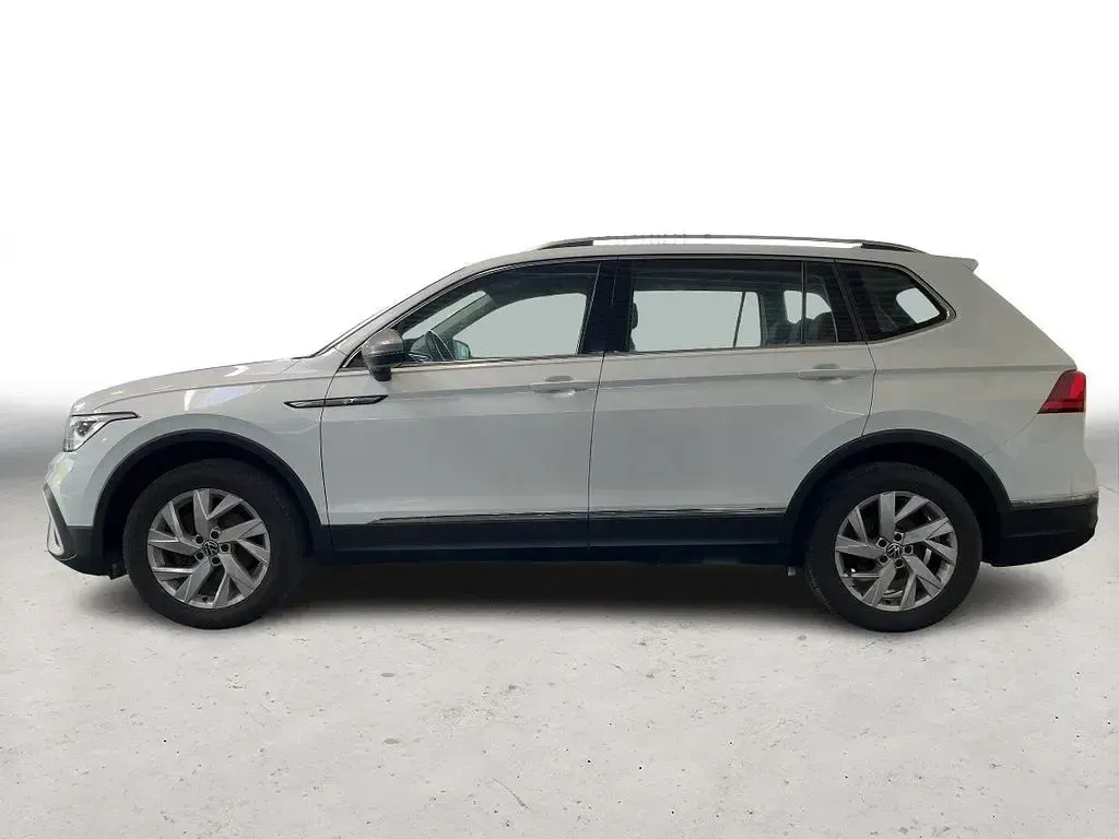 Gebraucht VW Tiguan Allspace Life 150 PS (110 kW) 2022 Weiß SUV