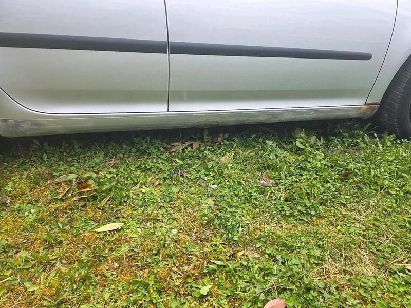 Gebraucht VW Golf V 102 PS (75 kW) 2005 Kleinwagen