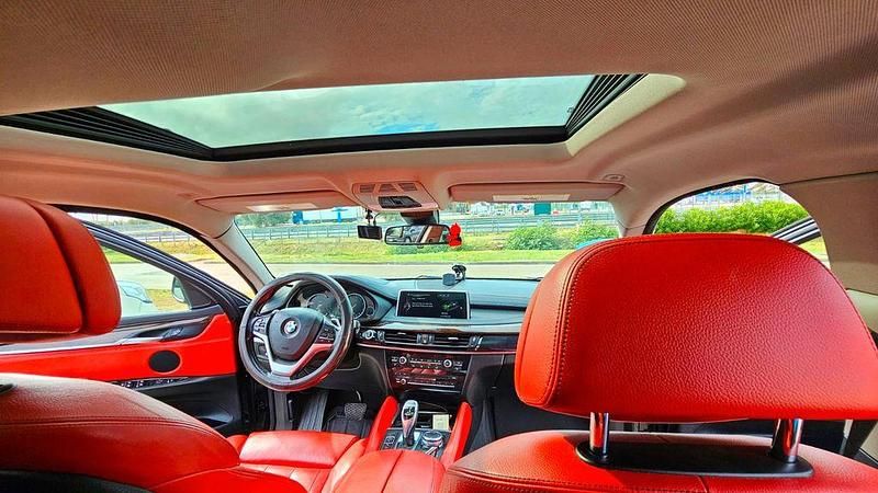 Schwarz Gebraucht 2015 BMW X6 Sport Line SUV | 22.500 € (Etwas zu teuer) - Bild 1/4