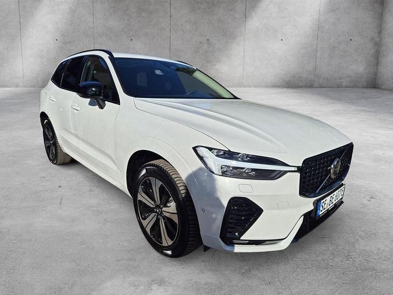 Gebraucht Volvo XC60 Plus 398 PS (292 kW) 2025 Crystal weiss SUV