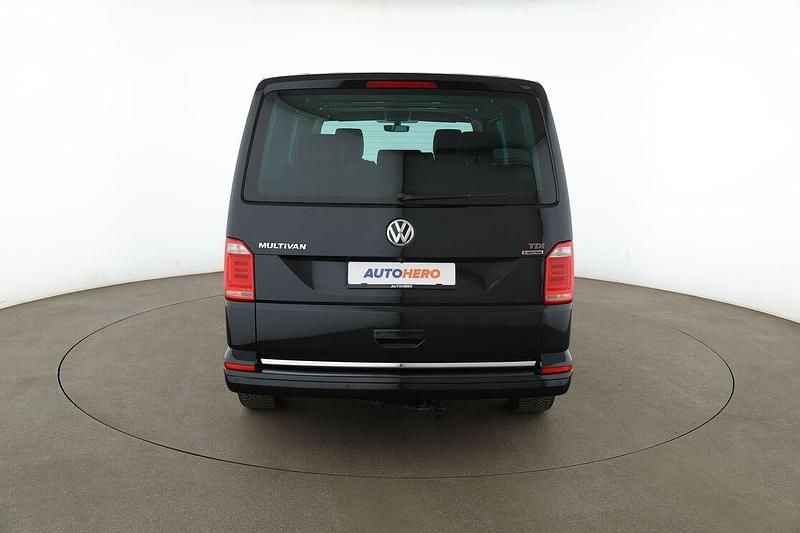 Second-hand VW T6 Highline 2015 Negru Van