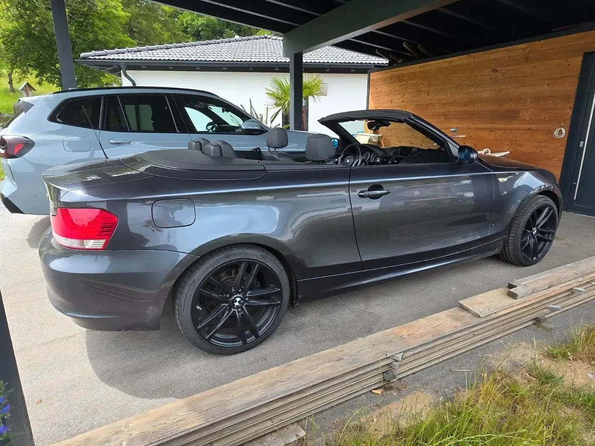 Gebraucht BMW 118 Cabriolet 143 PS (105 kW) 2008 Grau Cabrio