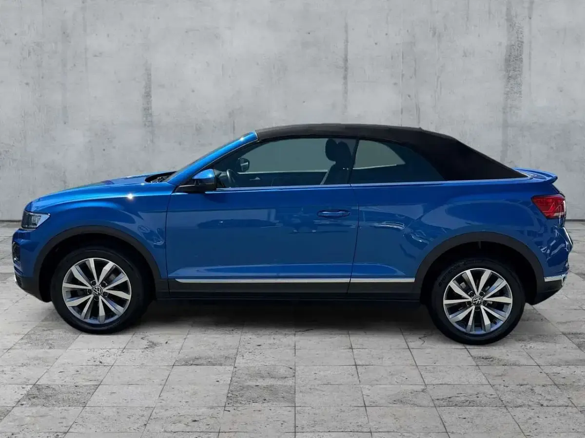 Gebraucht VW T-Roc Style 150 PS (110 kW) 2021 Ravennablau metallic SUV
