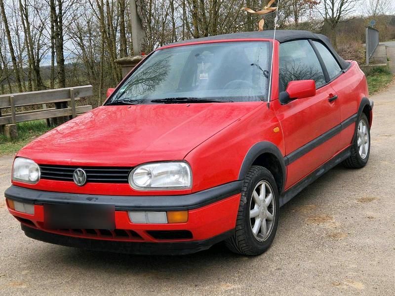 Gebraucht VW Golf Cabriolet 75 PS (55 kW) 1997 Rot Cabrio