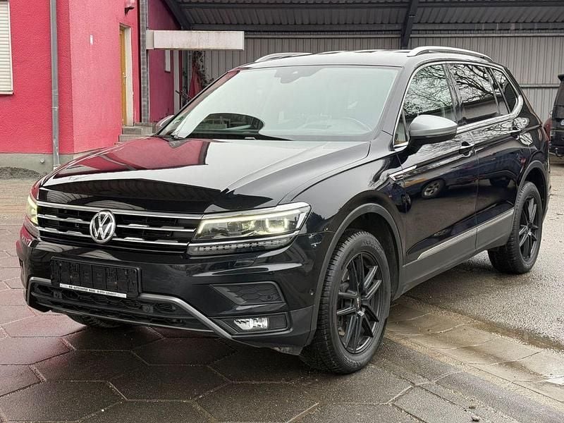 Gebraucht VW Tiguan Allspace Highline 239 PS (175 kW) 2019 Schwarz SUV