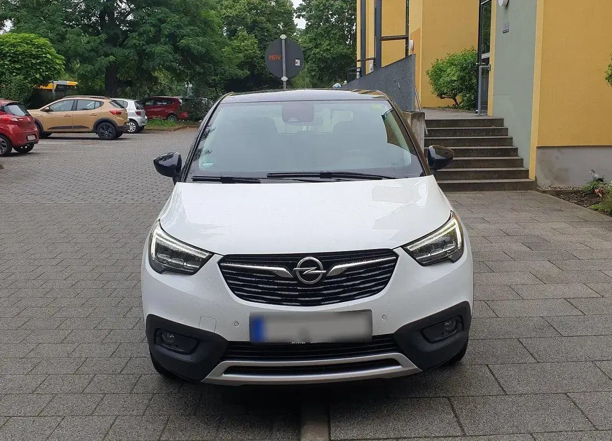 Gebraucht Opel Crossland X 110 PS (80 kW) 2019 Weiß SUV