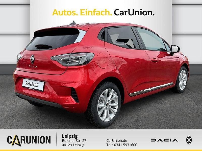 Gebraucht Renault Clio V Evolution 91 PS (66 kW) 2024 Dezirrot metallic Limousine