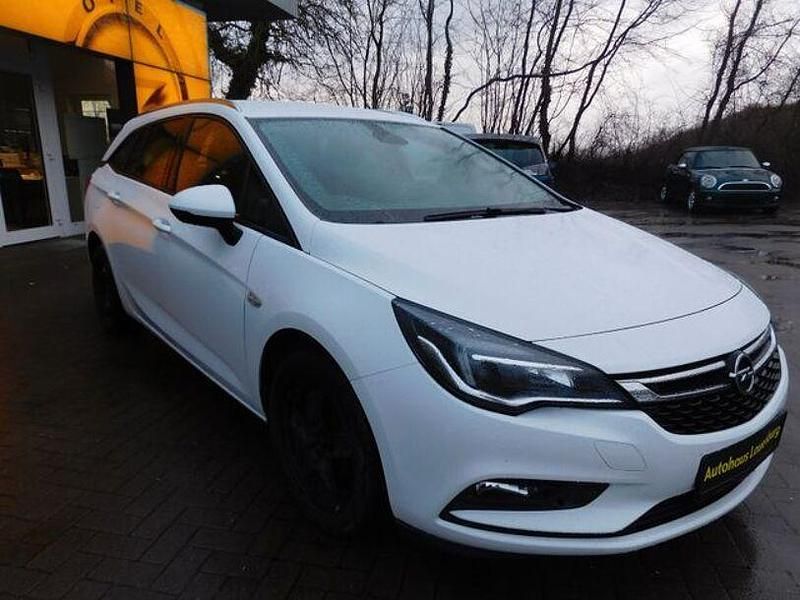 Gebraucht Opel Astra 125 PS (91 kW) 2018 Weiß Kombi