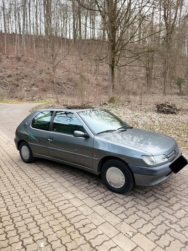 Gebraucht Peugeot 306 88 PS (64 kW) 1997 Grau Coupé