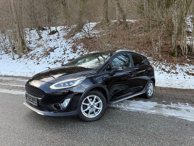 Schwarz Gebraucht 2018 Ford Fiesta Active Limousine | 12.500 € (Fairer Preis) - Bild 1/4