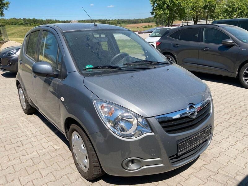 Grau Gebraucht 2012 Opel Agila Edition Kleinwagen | 5.390 € (Fairer Preis) - Bild 1/4