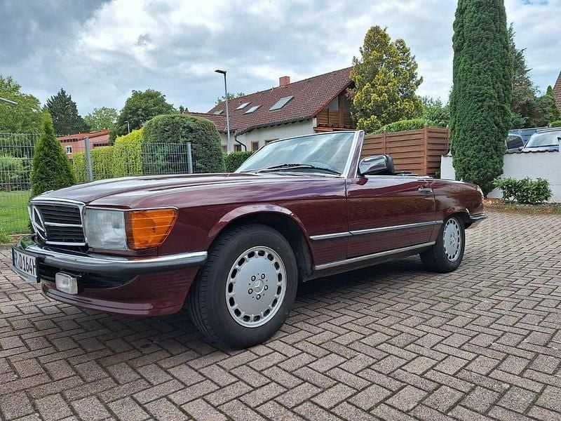 Gebraucht Mercedes 560 227 PS (166 kW) 1986 Rot Cabrio