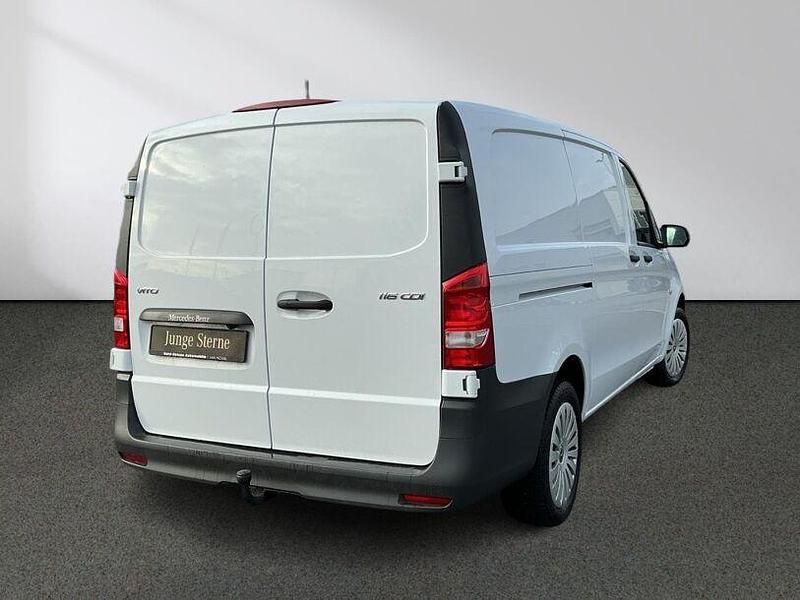 Gebraucht Mercedes Vito 163 PS (119 kW) 2024 Weiß Van