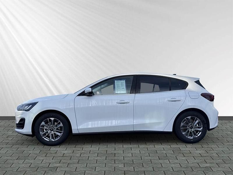 Nowe Ford Focus Titanium X 155 KM (114 kW) 2025 Biały Sedan/Limuzyna