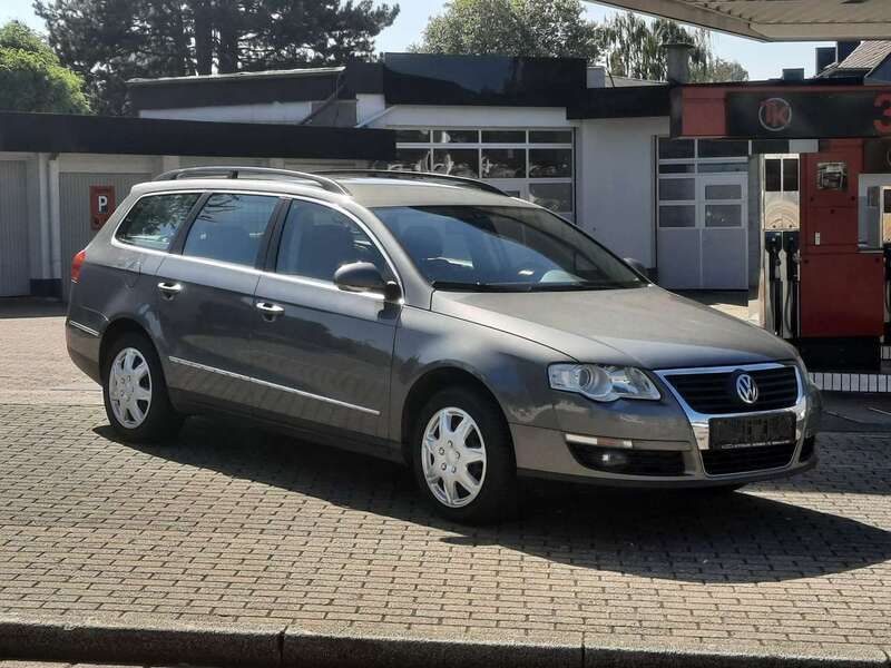 Grau Gebraucht 2006 VW Passat Comfortline Kombi | 1.800 € (Superpreis) - Bild 1/4