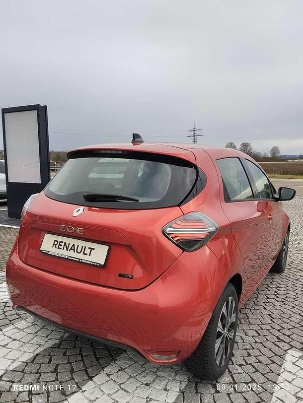 Gebraucht Renault Zoe Evolution 50 kW (69 PS) 2024 Dezirrot Kleinwagen