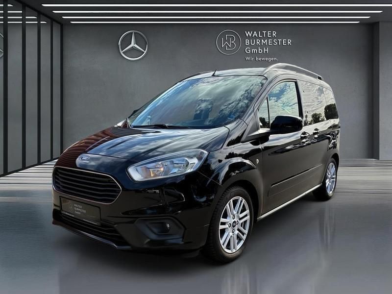 Schwarz Gebraucht 2018 Ford Tourneo Courier Van / Kleinbus | 11.990 € (Fairer Preis) - Bild 1/4