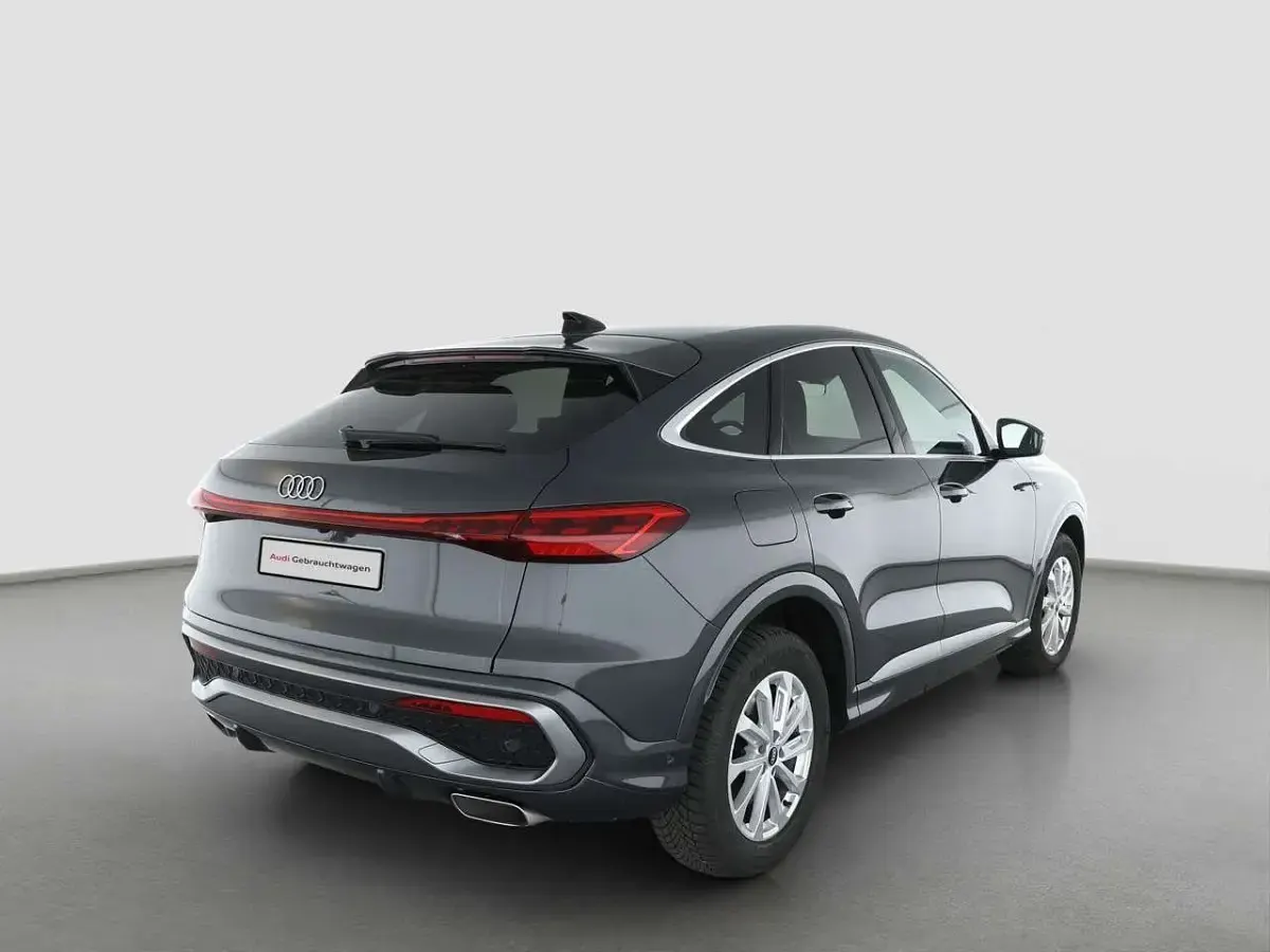 Gebraucht Audi Q5 S-Line 204 PS (150 kW) 2025 Tamboragrau metallic SUV