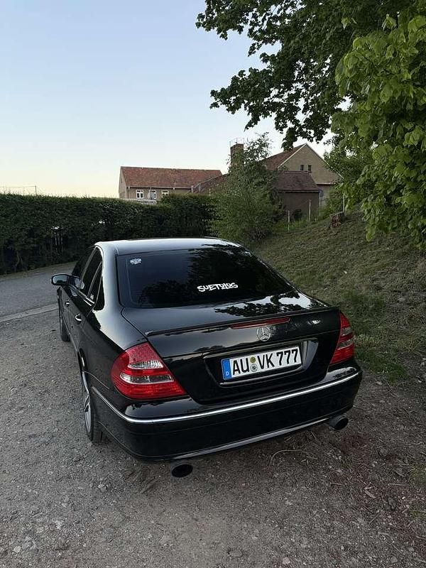 Gebraucht Mercedes E320 Avantgarde 224 PS (164 kW) 2005 Limousine