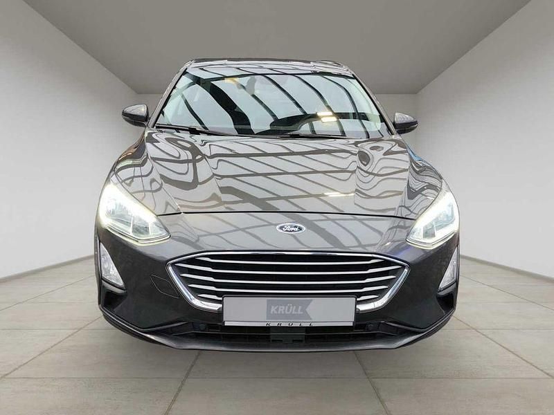 Gebraucht Ford Focus Cool & Connect 125 PS (91 kW) 2019 Grau Limousine