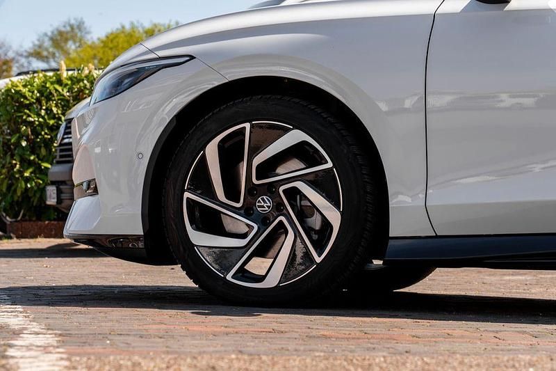 Gebraucht VW ID.7 Pro 210 kW (286 PS) 2025 Weiß Kombi