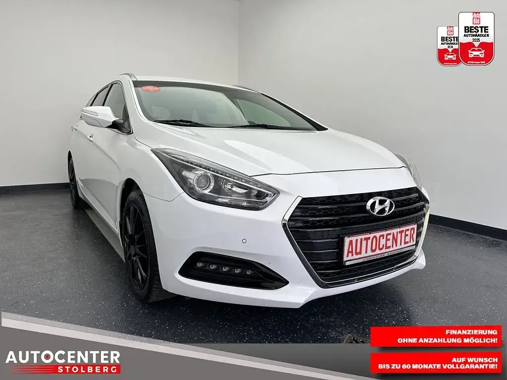Gebraucht Hyundai i40 Trend 135 PS (99 kW) 2018 Weiß Kombi