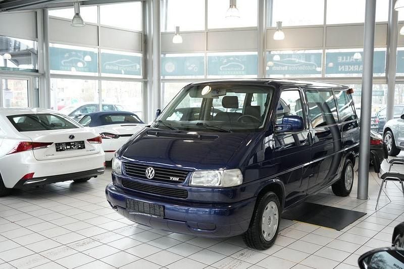 Gebraucht VW T4 102 PS (75 kW) 1999 Blau Van