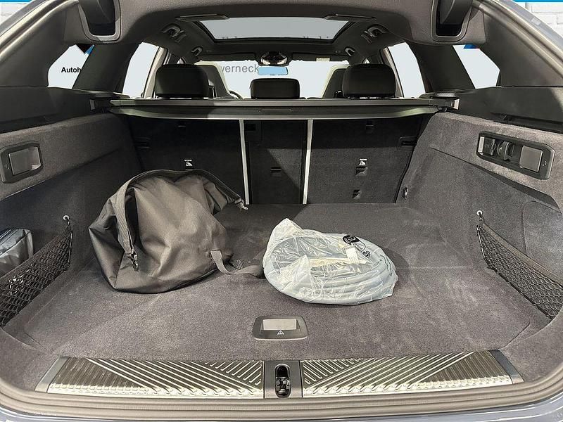 Neu BMW M5 Sport Line 727 PS (534 kW) 2025 Storm bay metallic Kombi