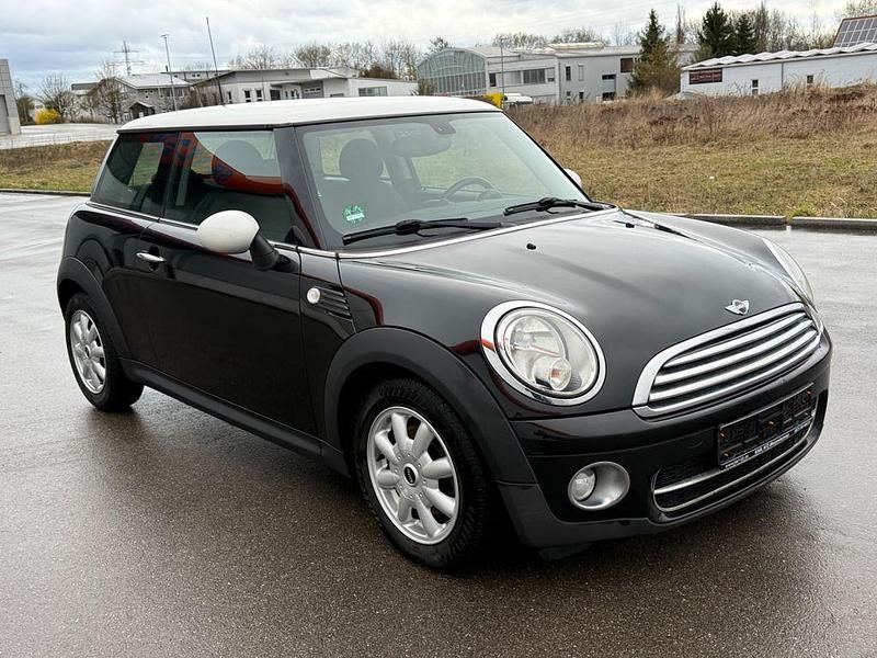 Gebraucht Mini Cooper D 109 PS (80 kW) 2009 Schwarz Kleinwagen