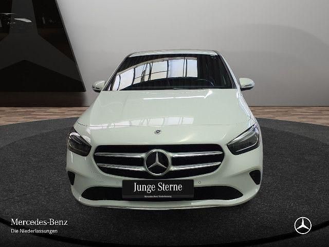 Gebraucht 2021 Mercedes B200 Van / Kleinbus | 26.990 € (Etwas zu teuer) - Bild 1/4