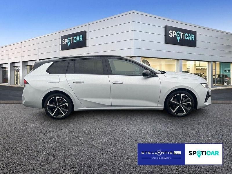 Gebraucht Opel Astra 131 PS (96 kW) 2024 Grau Limousine