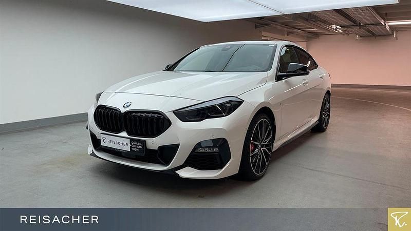 Alpinweiss Gebraucht 2024 BMW 220 Shadowline Coupé | 38.990 € (Etwas zu teuer) - Bild 1/4