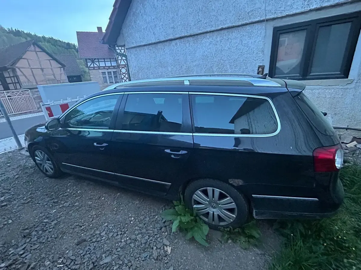 Gebraucht VW Passat 140 PS (102 kW) 2007 Schwarz Kombi