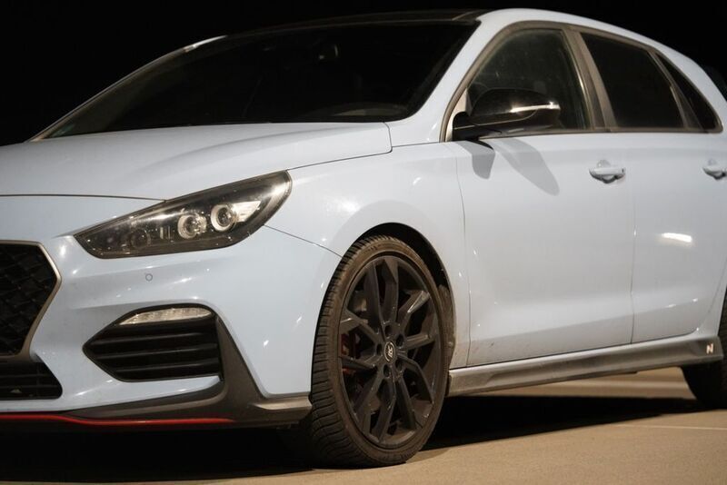 Blau Gebraucht 2018 Hyundai i30 N Performance Limousine | 18.900 € (Guter Preis) - Bild 1/4