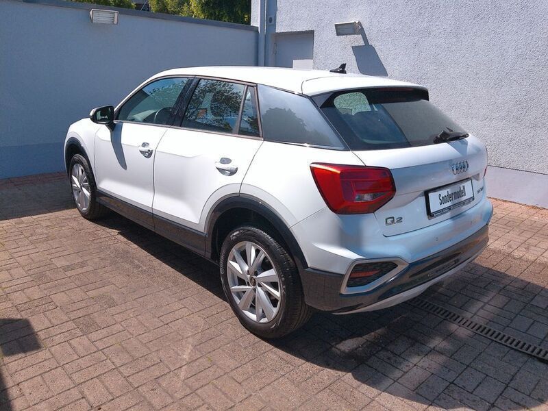 Gebraucht Audi Q2 Advanced 150 PS (110 kW) 2021 Weiß SUV