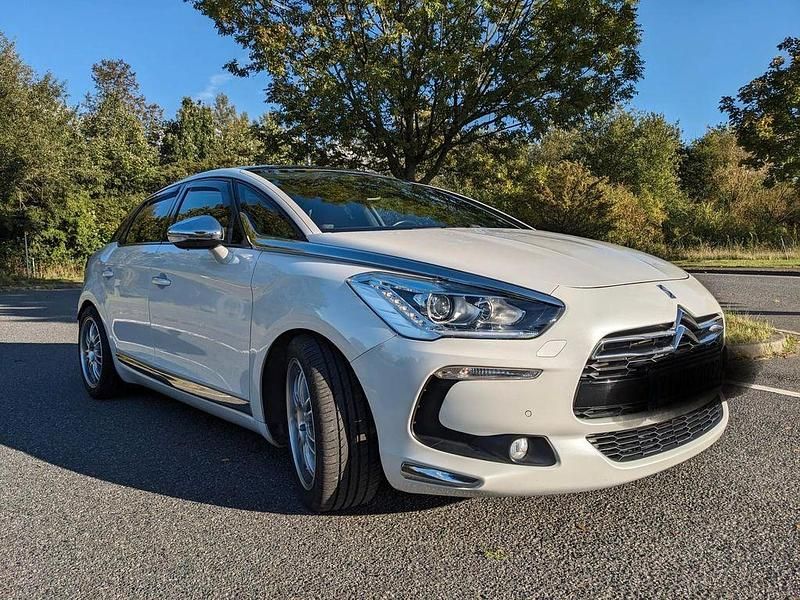 Gebraucht Citroën DS5 200 PS (147 kW) 2013 Weiß Kleinwagen